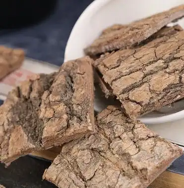 Eucommia ulmoides extract Eucommia ulmoides extract